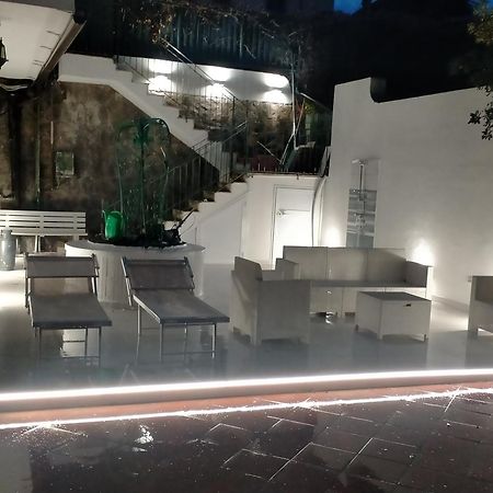 Villa Sullo Stretto Sant'Agata  Eksteriør billede