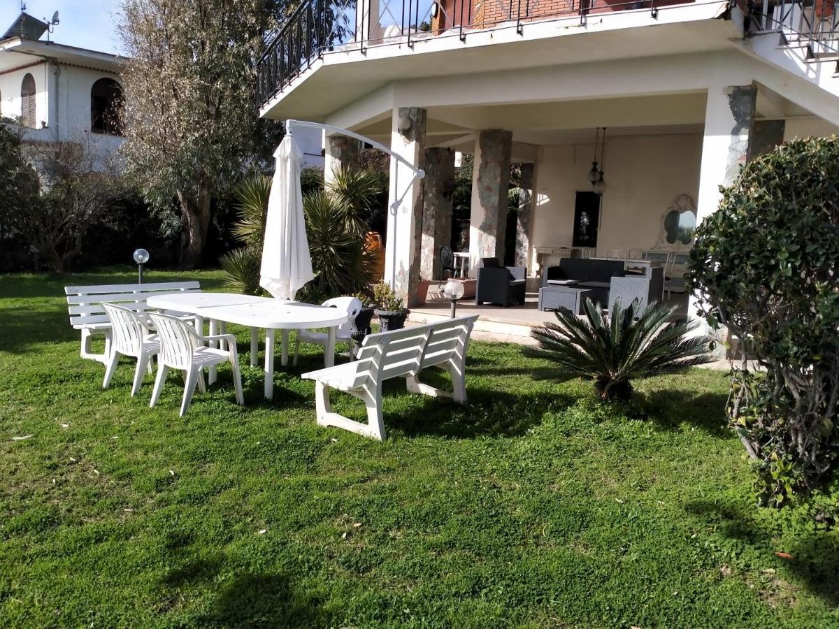 Villa Sullo Stretto Sant'Agata  Eksteriør billede