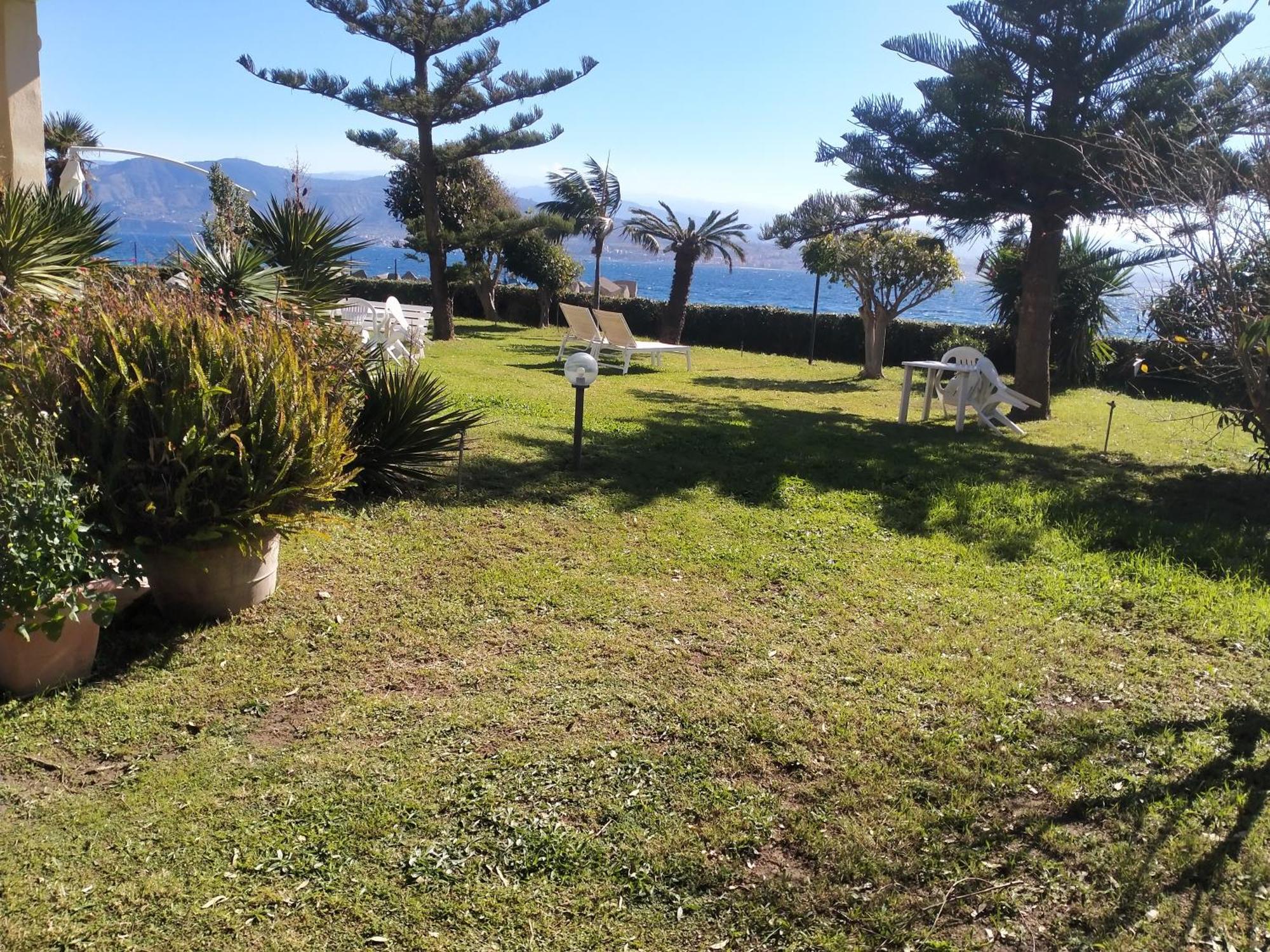 Villa Sullo Stretto Sant'Agata  Eksteriør billede