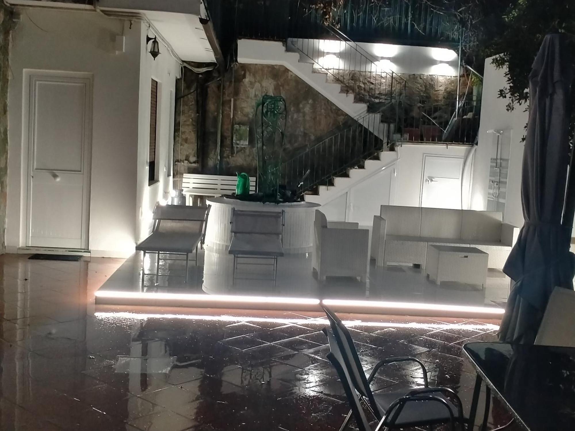 Villa Sullo Stretto Sant'Agata  Eksteriør billede