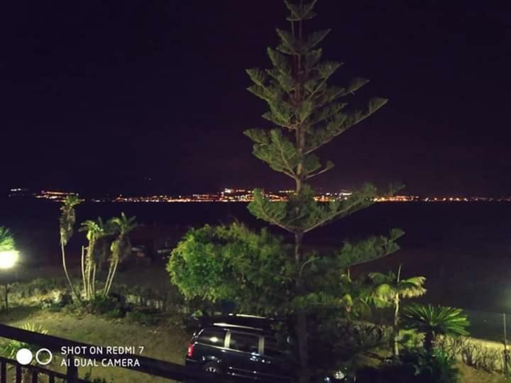 Villa Sullo Stretto Sant'Agata  Eksteriør billede